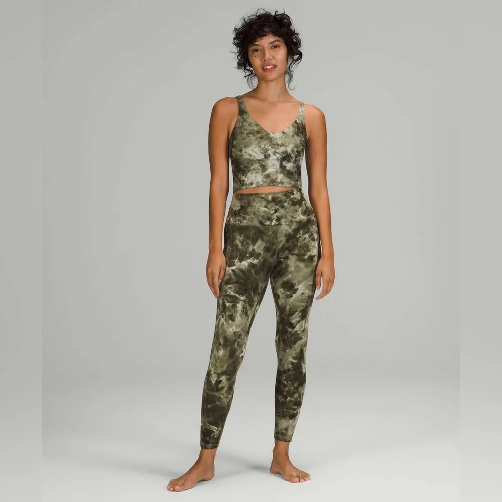 Women’s Lululemon Align HR Pant with Pockets 25” Diamond Dye Light Sage Size 2